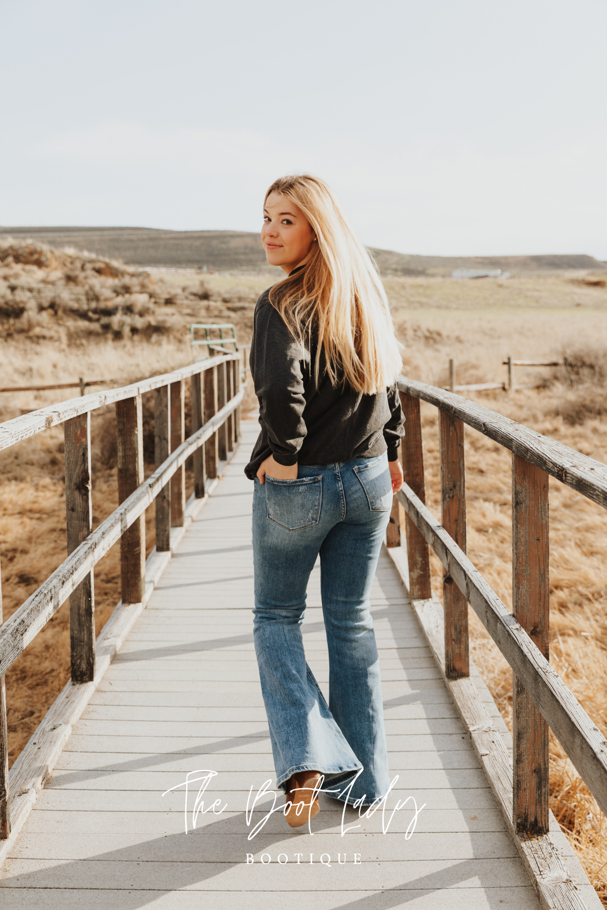 HIGH RISE LONG FLARE | CONSCIOUS