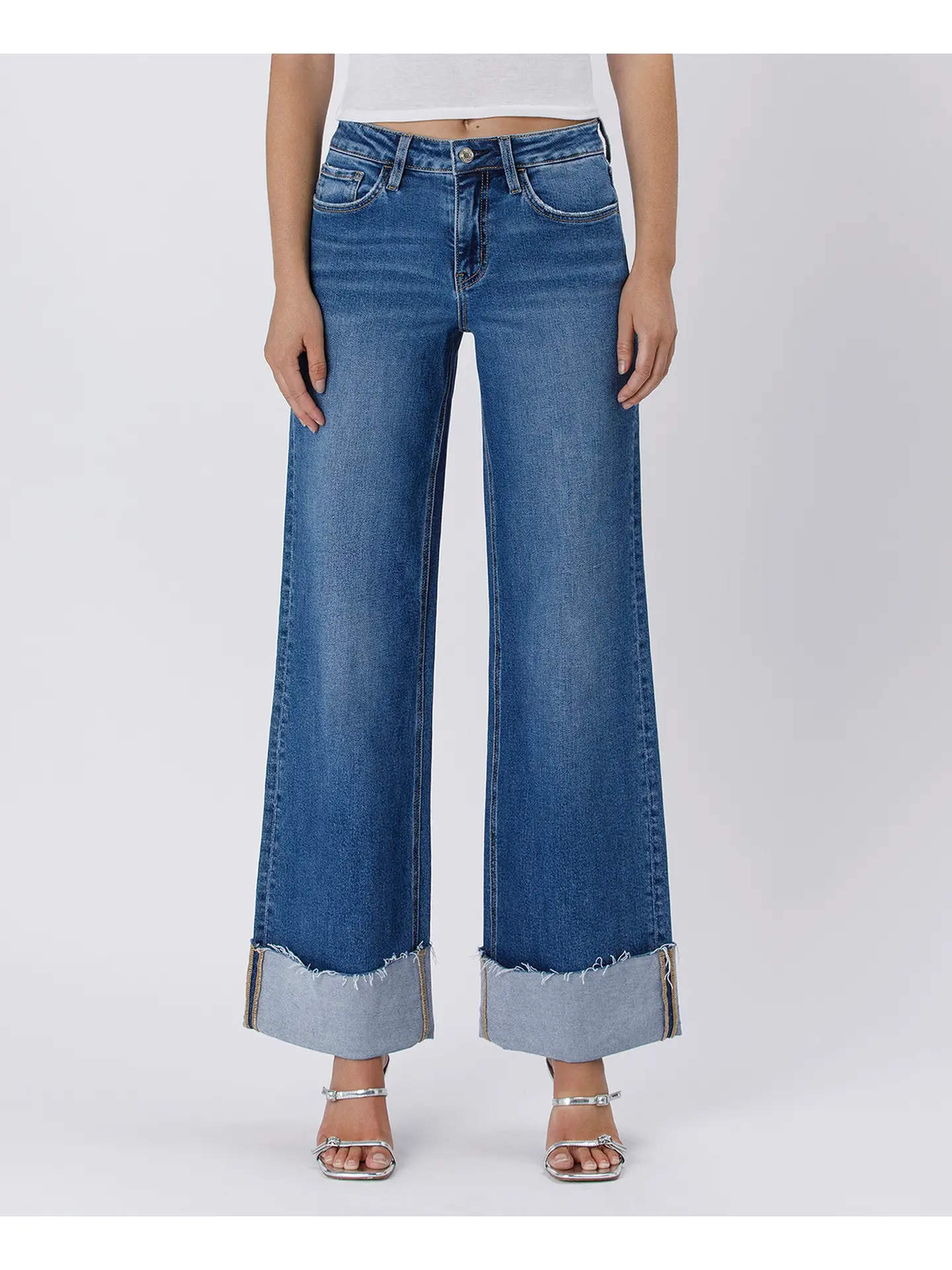 High Rise Cuffed Wide Jeans | REMEDY