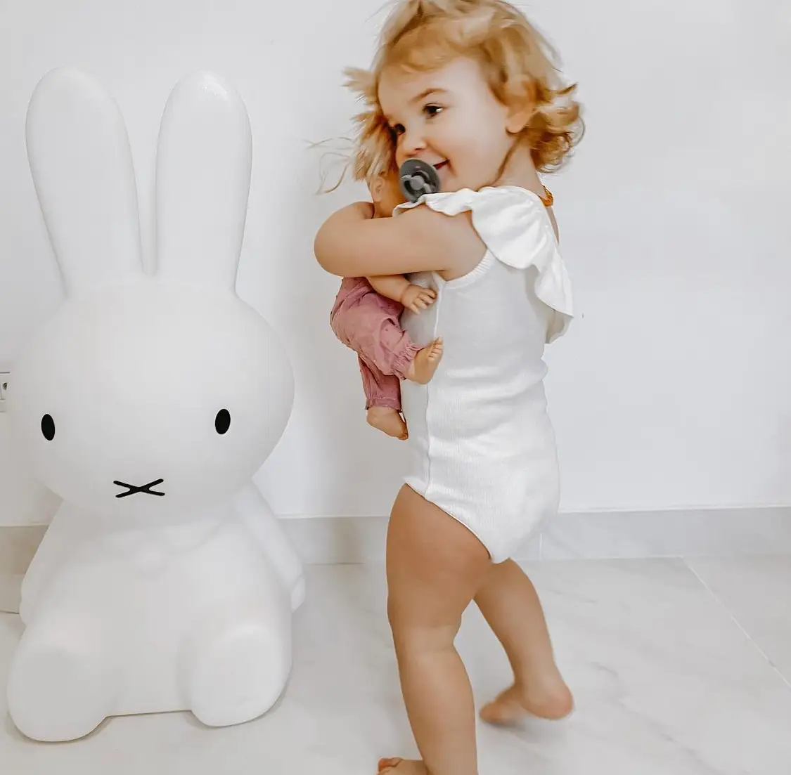 BABY GIRL WHITE BODYSUIT