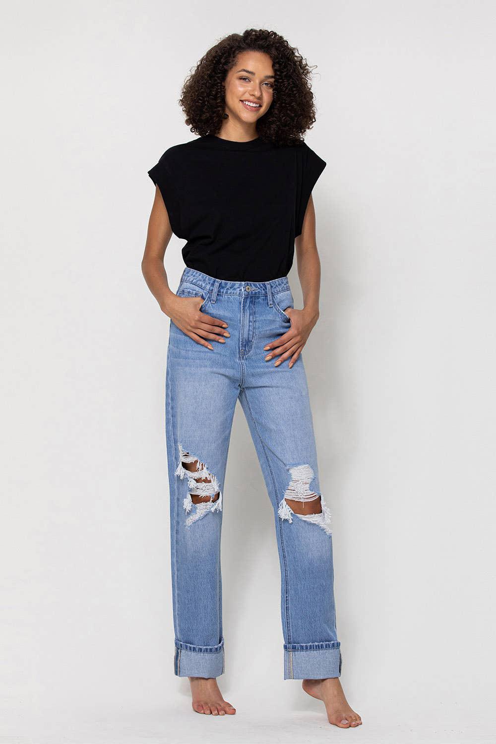DISTRESSED 90'S STRAIGHT JEANS | ALYSSA FAR OUT