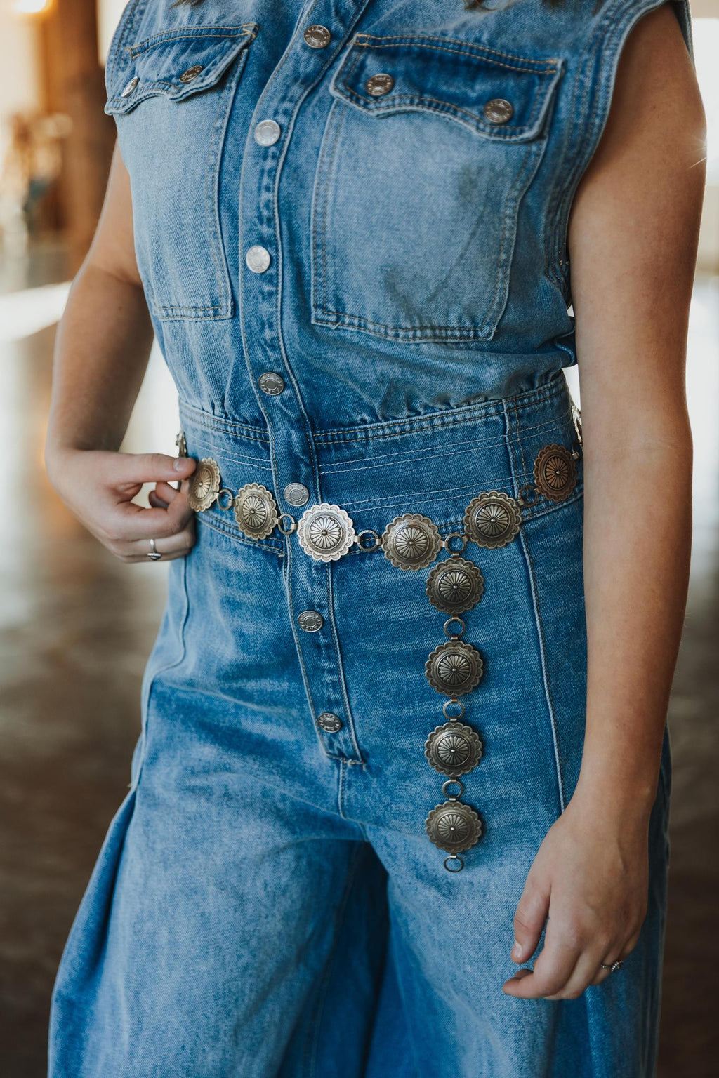 NICKEL CONCHO BELT CO-1