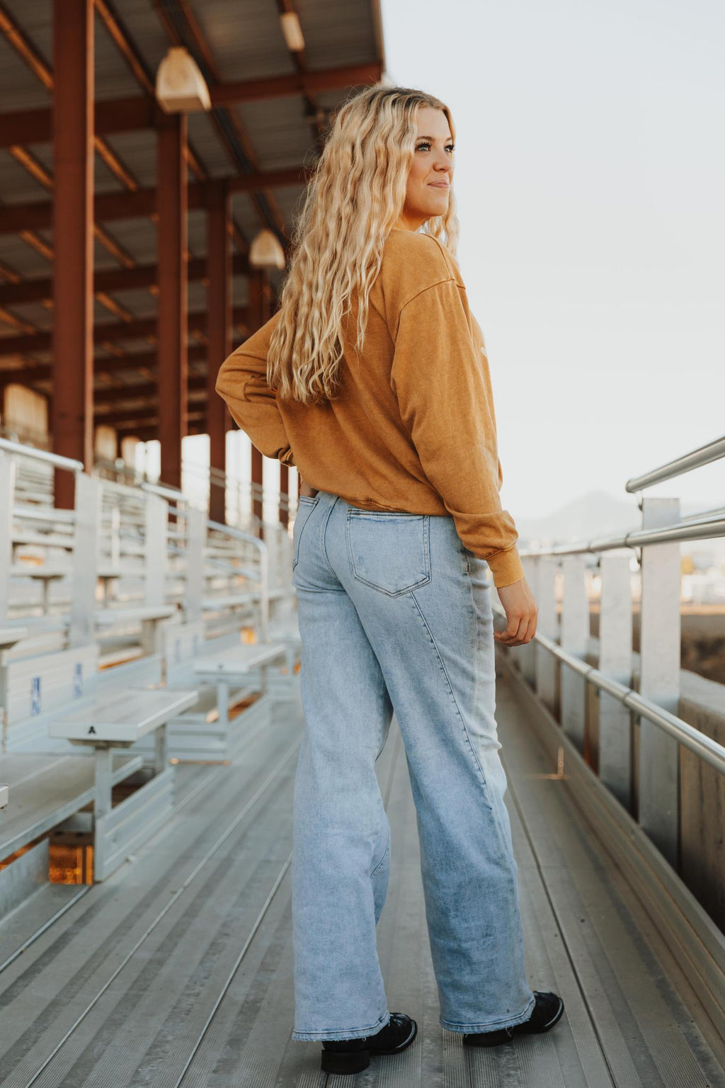 DON'T BE ALL HAT AND NO CATTLE LONG SLEEVE SWEATSHIRT - MINERAL MUSTARD