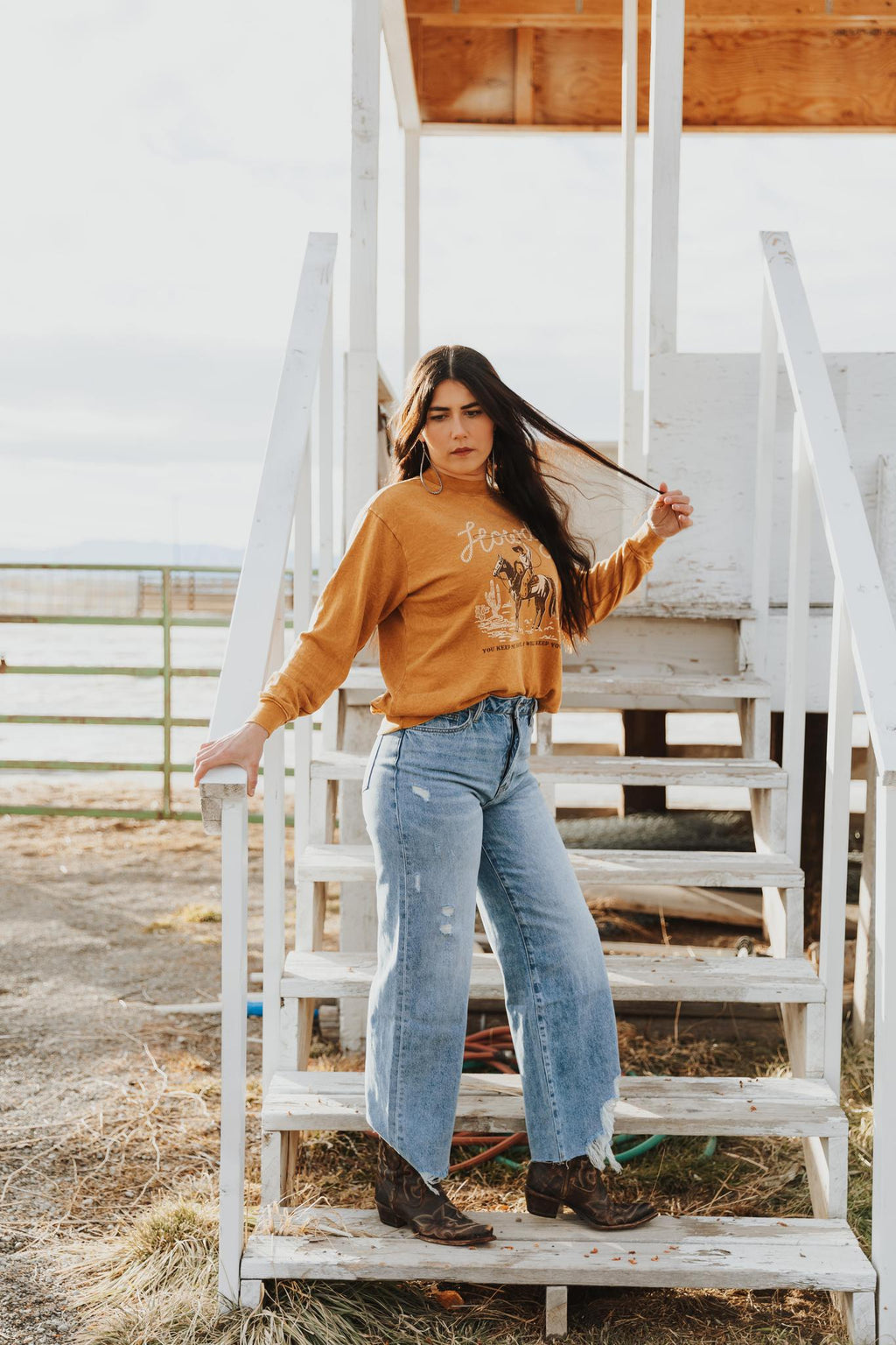 WILD WEST HOWDY COWBOY LONG SLEEVE SWEATSHIRT - MINERAL MUSTARD