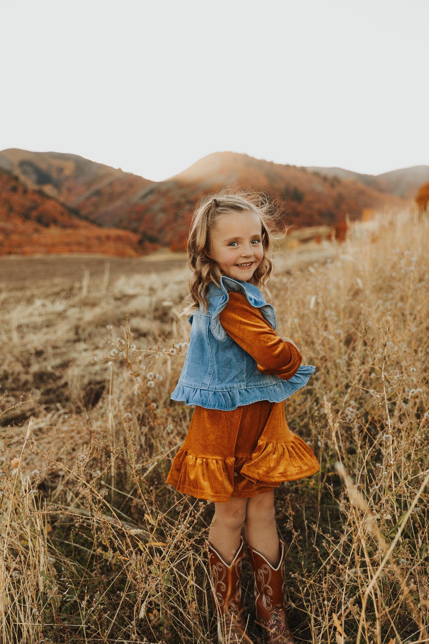 DENIM RUFFLE GIRL VEST