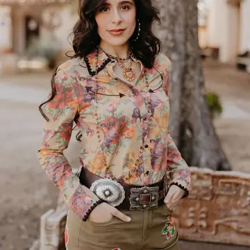Dona Isabella Button Up