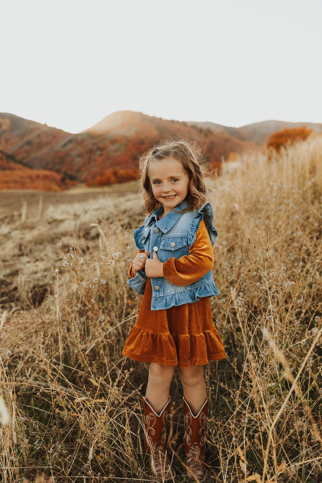 DENIM RUFFLE GIRL VEST