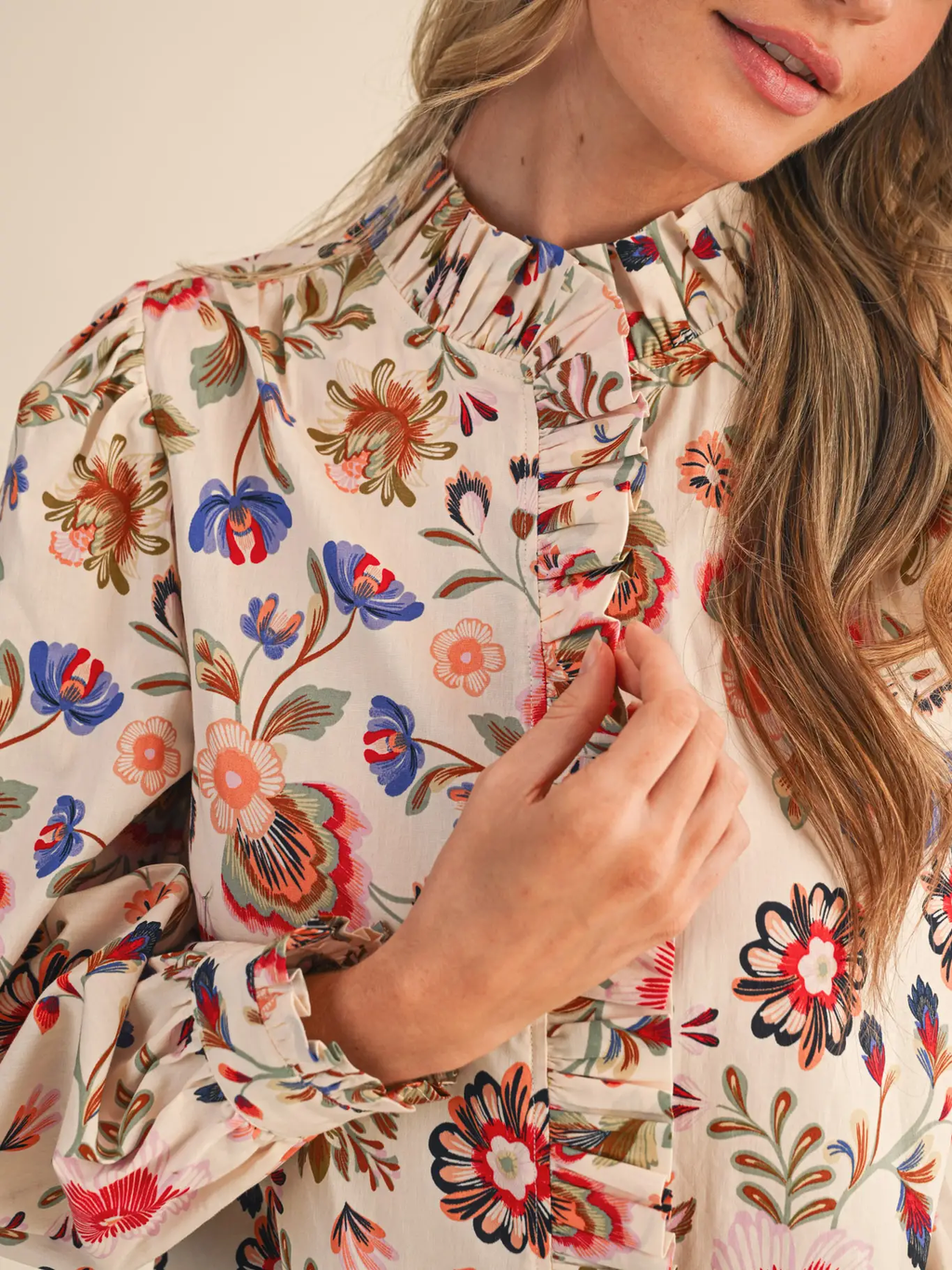 Exclusive Floral Print Ruffled Button Down Top - CREAM MULTI
