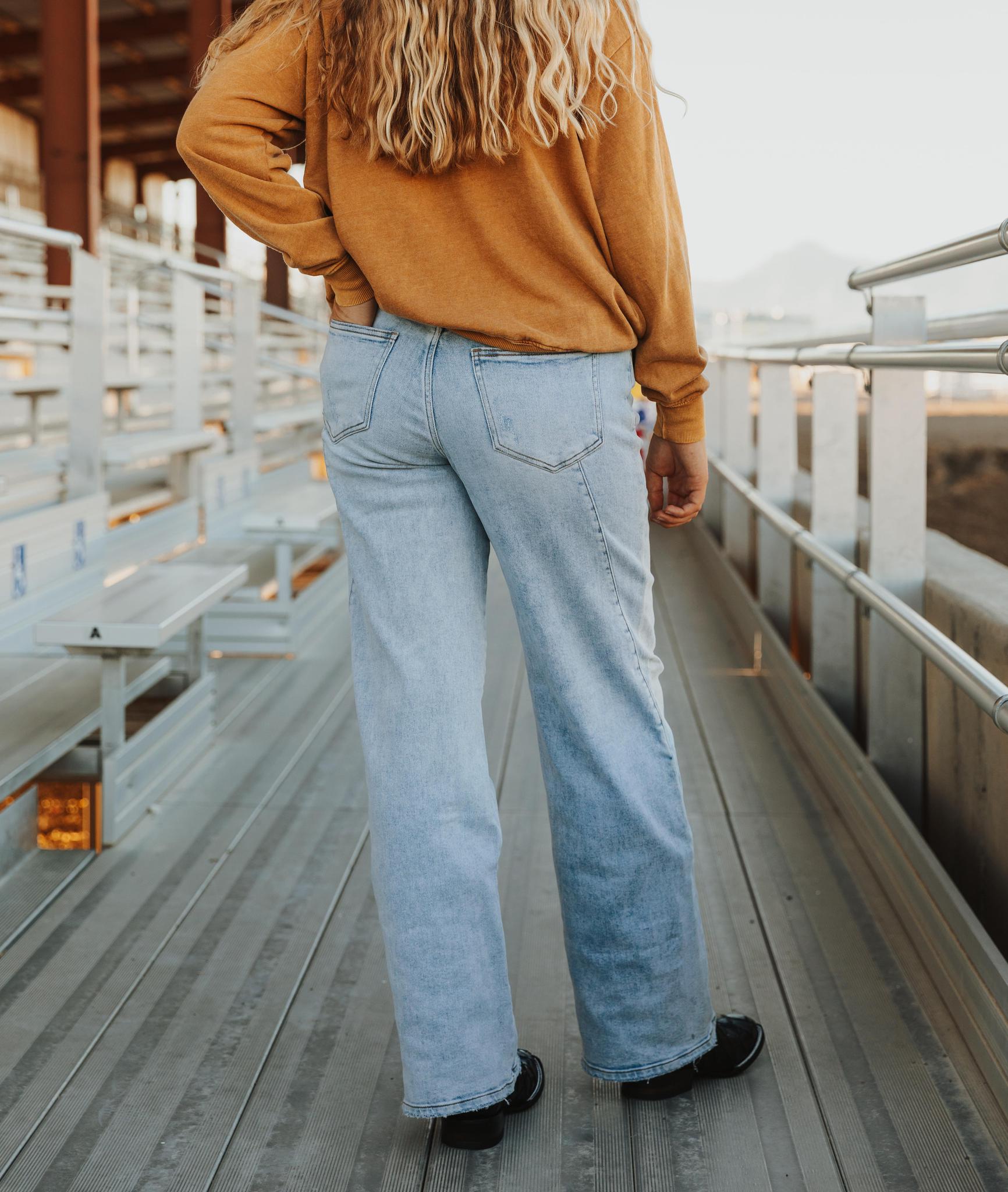 DON'T BE ALL HAT AND NO CATTLE LONG SLEEVE SWEATSHIRT - MINERAL MUSTARD